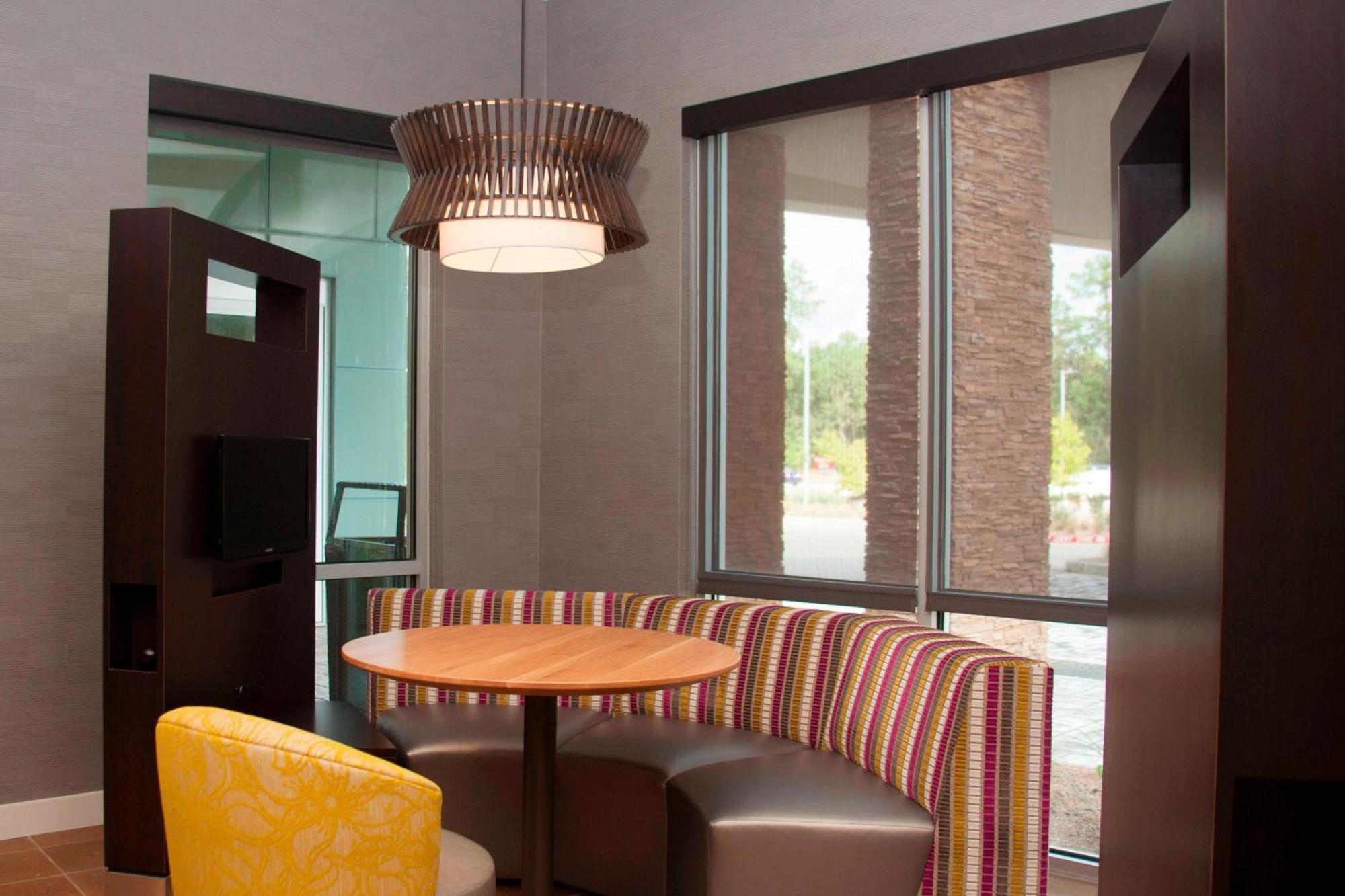 Courtyard By Marriott Houston City Place Spring Exterior foto